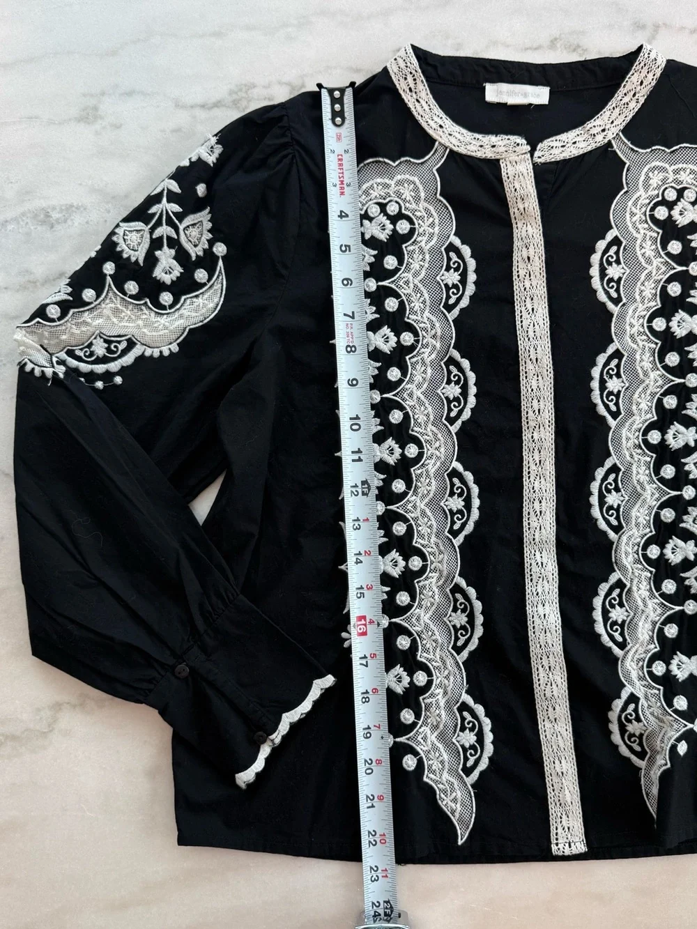 Anthropologie Jennifer Grace Embroidered Button-Down Blouse Black White Floral M